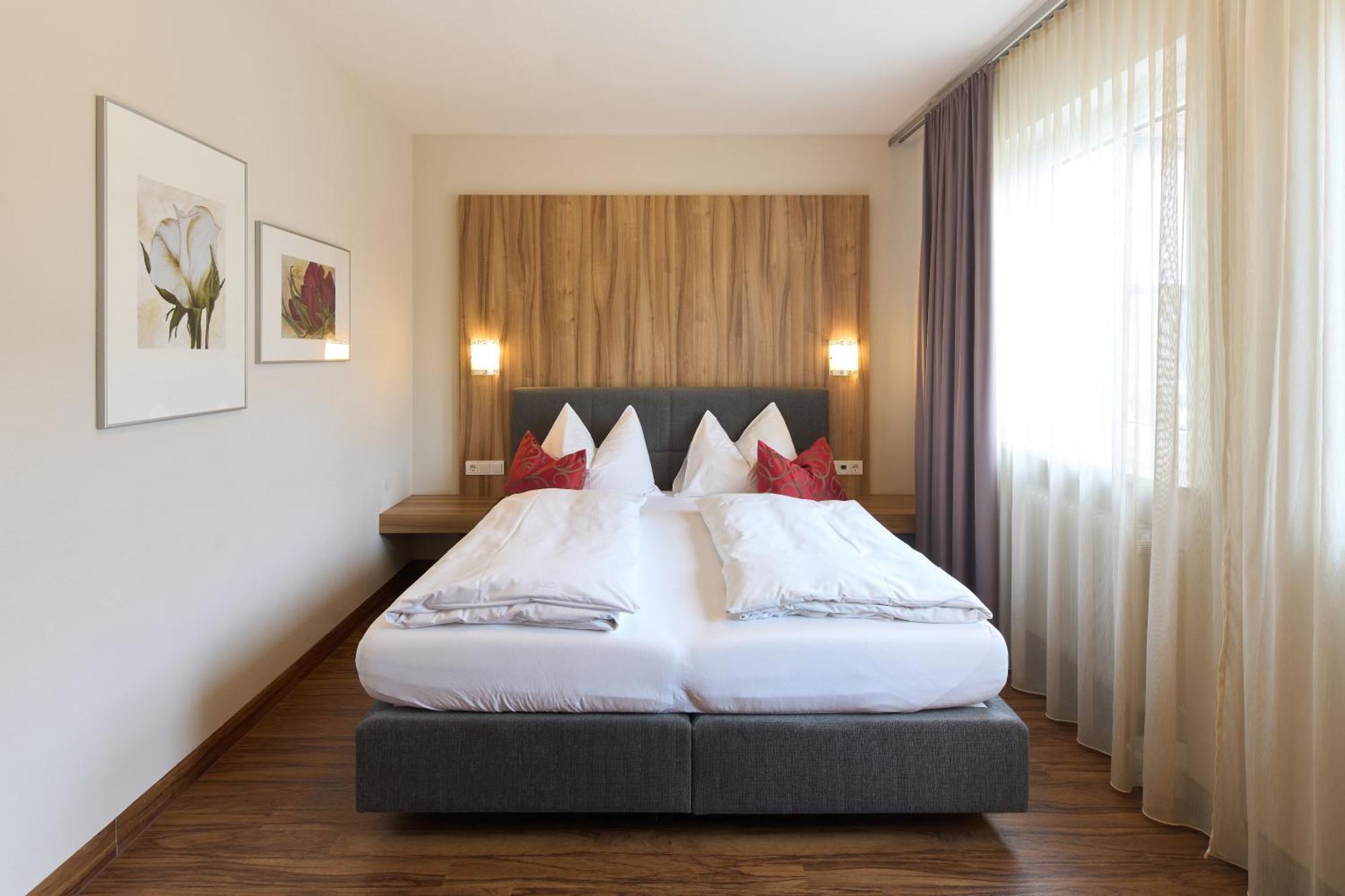 Hotel Staffler Оделцхаузен Екстериор снимка